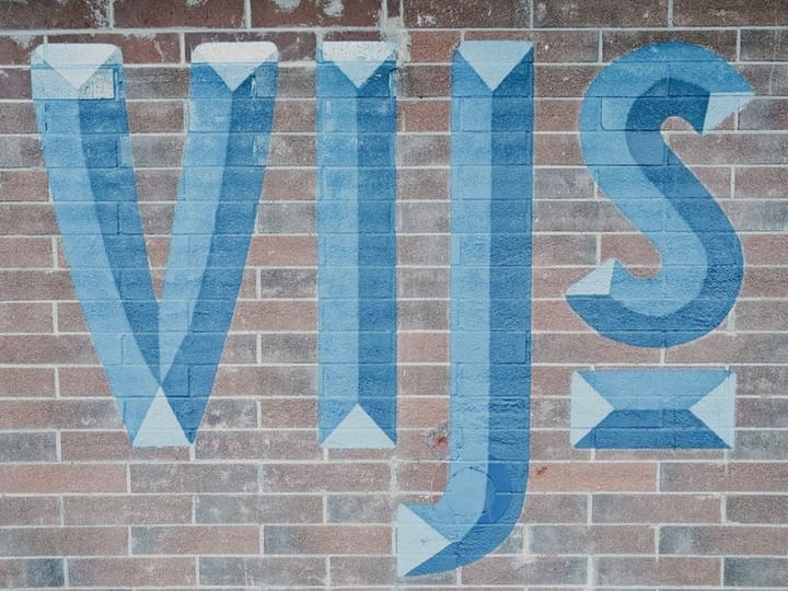 Review: Vij's